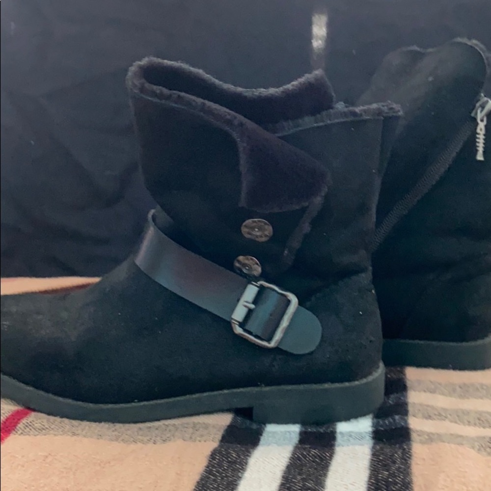 Black boots.